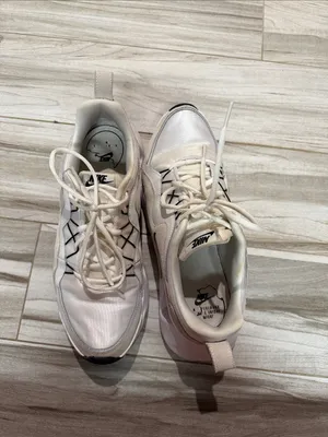 Nike White and Cream Chunky Sneakers RYZ Size 11.5 thumbnail 6