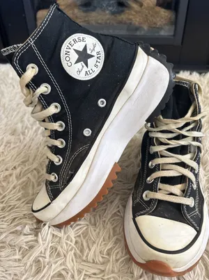 Converse Run Star Hike High‎ Top Platform Sneakers Black White 5Mens Womens 6.5 thumbnail 1