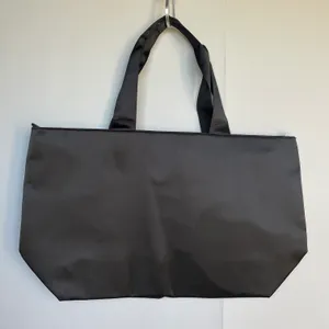 Victoria’s Secret VS Shine tote bag NWT thumbnail 9