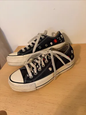 Converse Black Low-Top Sneakers with Embroidered Flowers size 5 thumbnail 2