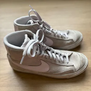 Nike Blazers Lilac  thumbnail 1
