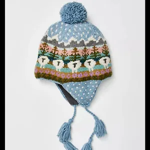 Free People NWOT beanie - sheeps thumbnail 2