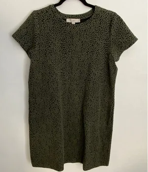 Loft Women's Green and Black dress size‎ large thumbnail 1