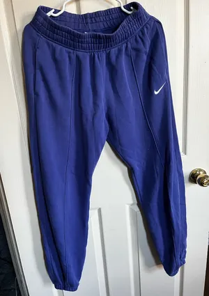 Nike Sweatpants thumbnail 1