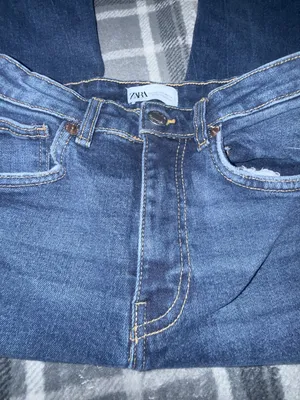Zara Woman Medium Wash Crop Flare Raw Hem Jeans Size 2 /‎ 24 thumbnail 4