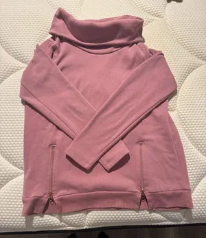 Women's Pink TurtleNeck Pullover Sweatshirt Size M thumbnail 1