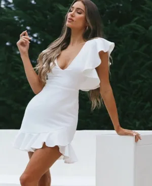 NWT Selfie Leslie Cupid's Bow‎ V-Neckline Ruffle Shoulder Bodycon Dress White XL thumbnail 1