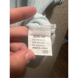 Woman’s Blue Short Sleeve Shirt Woman’s Size 2X thumbnail 6