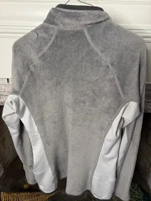 Patagonia Women's Medium Full Zip Fleece Jacket Gray White Hiking Outdoor thumbnail 2