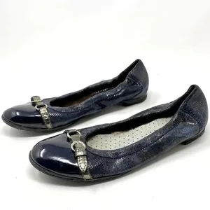 AGL Ballerina Flat‎ Shoes Cap Toe Metallic Patent Leather Navy Blue Size 8.5 thumbnail 9