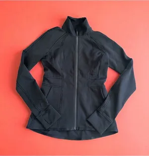 LULULEMON Women's Black Track Zip Jacket Size 6 thumbnail 1