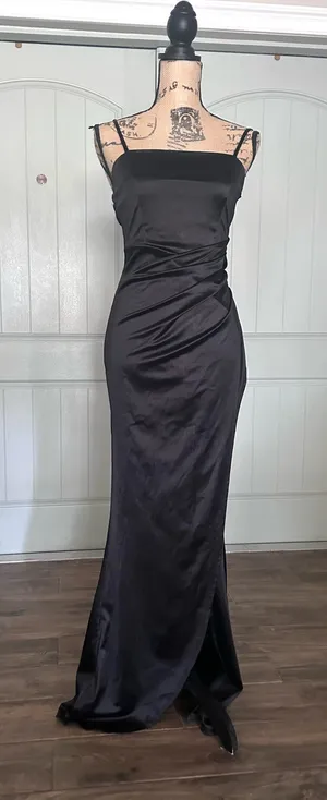 Emerald Sundae Black Dress thumbnail 1