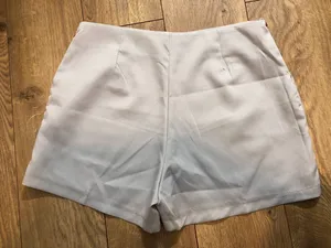 Shorts Size M thumbnail 2