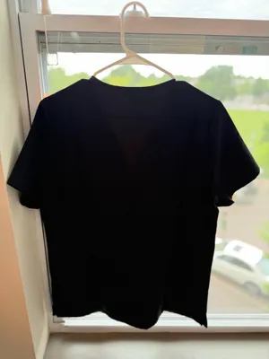 FIGS Scrub 3-Pocket Top Black thumbnail 3