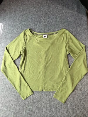 Nike Women’s Air-Long Sleeve T-Shirt thumbnail 2