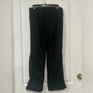 FINAL PRICE Ladies Nike Windbreaker Pants thumbnail 3