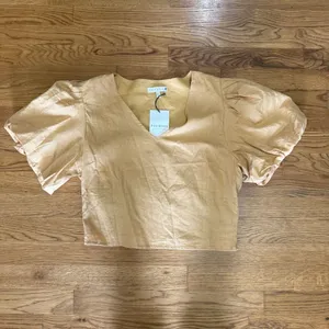 Prómesa Like a Queen Puff-Sleeve V-Neck Blouse Large thumbnail 2