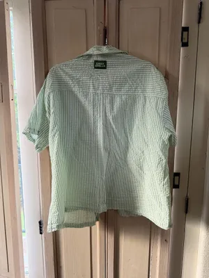 Daily drills green and white button down thumbnail 2