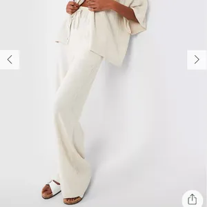Nwt Boohoo Linen Mix Relaxed Fit Wide Leg Trousers Us10 thumbnail 2