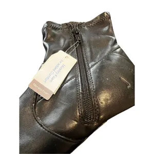 TIME and TRU black ankle Boots Size 6 thumbnail 10