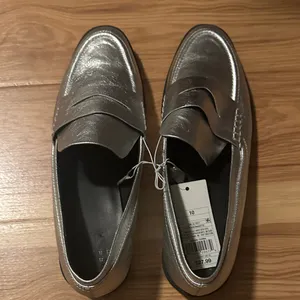 a new day Women's Silver Loafers thumbnail 1