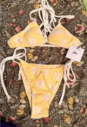 Yllw swim suit Yellow Size M thumbnail 2