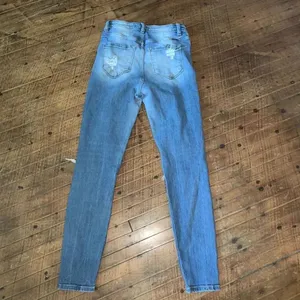 Kancan Kurvy high rise stretchy distressed 27 jeans thumbnail 4