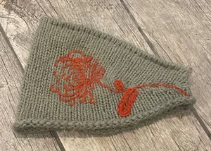 Wooden Ships Gray Knit Headband with Red Accents thumbnail 1