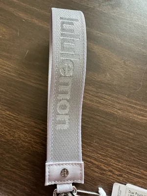 Lululemon Dual Pouch Wristlet Metallic Workmark-Faint Lavender thumbnail 5