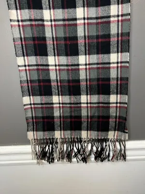 Softer Than Cashmere Scarf Womens Black Gray White Red Plaid Fringe Winter Korea thumbnail 3