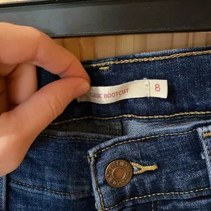 Levi Strauss Classic Bootcut size 8 thumbnail 4