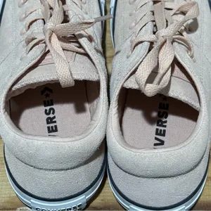 Converse Pink Suede Sneakers‎ Size 8 A36 thumbnail 7