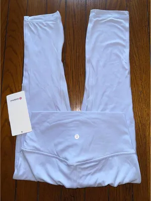 Lululemon Align High Rise 21” Double Lined, Pastel Blue Size 6 NWT thumbnail 1