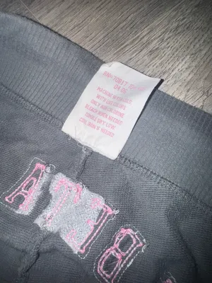PINK Victoria’s Secret VINTAGE 2006 OG VS PINK Y2K CROPPED SWEATPANTS thumbnail 11
