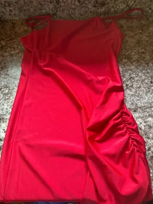 red spaghetti straps. Dress thumbnail 3