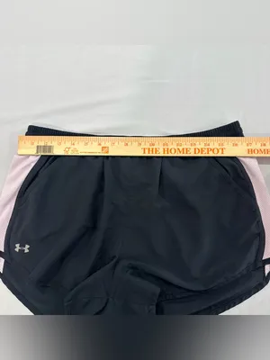 Under Armour pink and black loose‎ shorts Large thumbnail 4