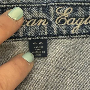 American Eagle Y2K Womens Size M Denim Button Front Cropped Jacket Casual 90s thumbnail 6