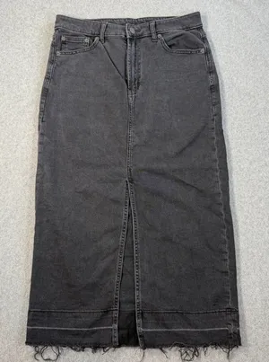 GAP Women's Size 6 / 28 Black Wash Denim Maxi Skirt Raw Hem Front Slit Stretch thumbnail 1