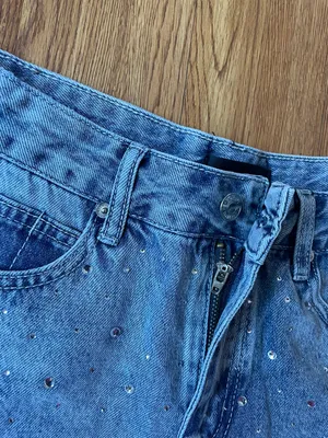 White fox bring the vibe denim shorts NWT thumbnail 4