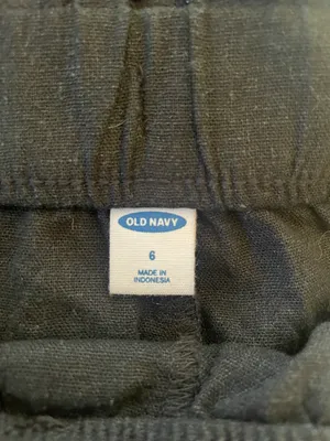 Old Navy Linen Blend Paper Bag Shorts thumbnail 4