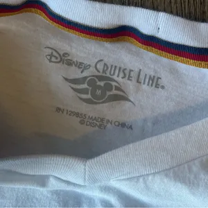 2022 Disney Cruise Line DCL Disney Wish Short Sleeve Shirt M thumbnail 4