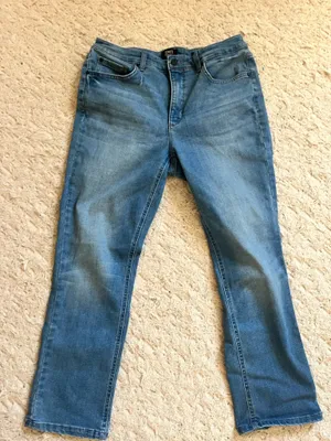Jones New York capri jeans thumbnail 1