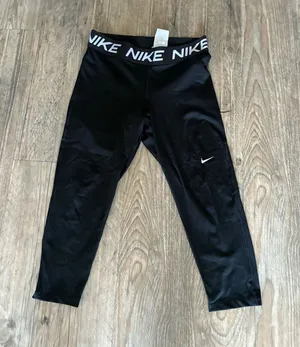 Nike Black Performance Capri Leggings with Logo Waistband thumbnail 1