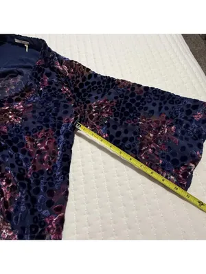 Floreat Anthropologie Floral Purple Velvet Burnout Mock Wrap Blouse Top Sz M thumbnail 6