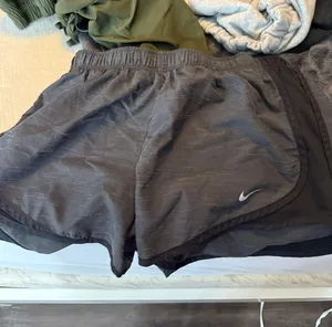 Nike Shorts thumbnail 2