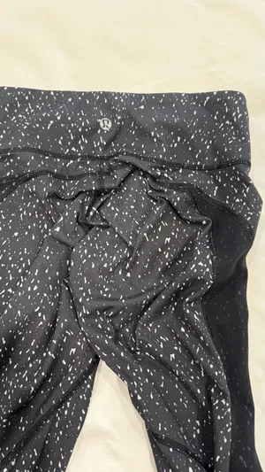 Lululemon Leggings sz 4 thumbnail 2