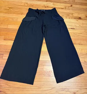 NWOT Max Studio Edit Wide-Leg Drawstring waist flap pockets Black Pocket Pants Sz M Relaxed wide-leg thumbnail 1