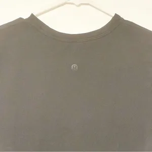 Lululemon Women’s Black Short Sleeve Athletic Tshirt thumbnail 2