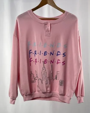 FRIENDS Pullover Graphic Sweatshirt in Pink Size Extra Large‎ thumbnail 1