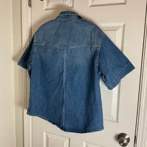 Zara Short Sleeve Denim Shirt Medium Indigo Snap Button Western Top M thumbnail 6